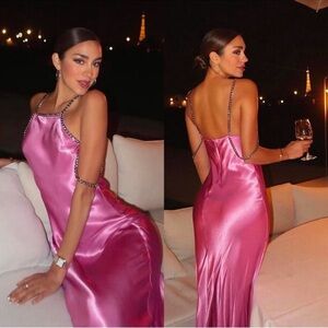 NWOT L'AGENCE Majesty Chain-Trim Satin Gown in Magenta Pink Size 8